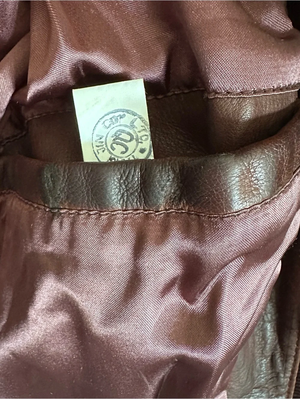Banana Republic Vintage 1980’s Safari & Travel Leather A-2 Bomber Jacket Size 40